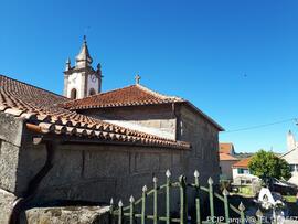 Vista parcial do exterior (fachada lateral)