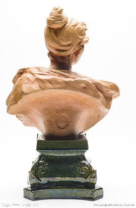 Busto de senhora