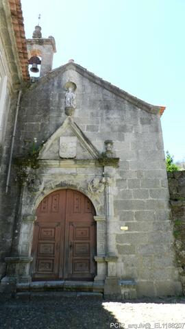 Fotografia exterior: fachadas, area envolvente