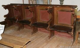 Fotografia do imovel: mobiliario. esculturas, pinturas, elementos arquitectonicos, portas, janelas.