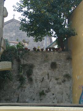 Muralhas de D. Fernando e Miradouro / Vista da Ponte D. Luís