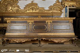 Cadeiral D (Inferior, lado esquerdo Parede Sul)