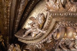 Capela-mor, Retábulo-mor, Remate