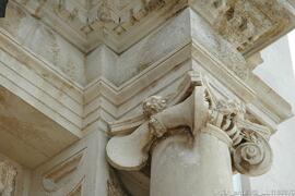 Detalhes de elementos decorativos (interior e exterior)