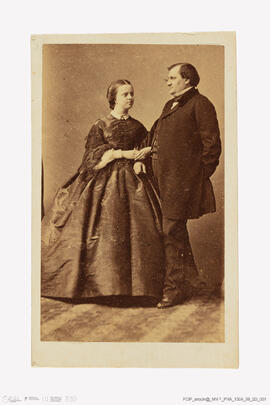 Álbum com fotografias famílias reais europeias