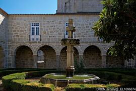 Claustro – Chafariz