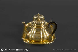 Açucareiro, bule e bandeja