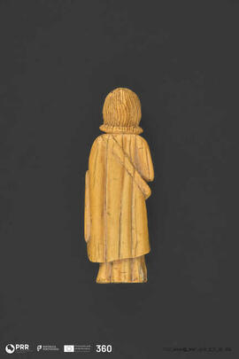 São João Evangelista - Escultura de marfim