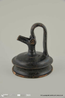 Jarro trilobado (Doação Bühler-Brockhaus)