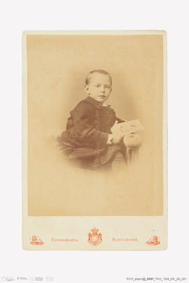 Álbum com fotografias famílias reais europeias