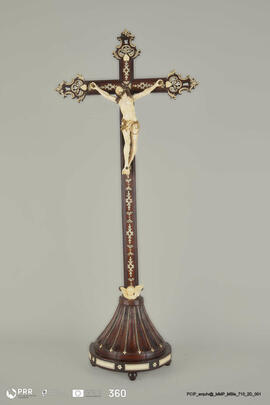 Crucifixo de pousar