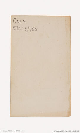 Álbum com retratos de membros das famílias reais