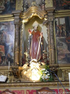 Vista parcial do altar