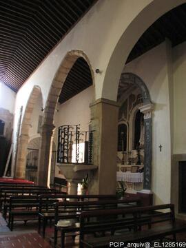 Parte lateral da nave central