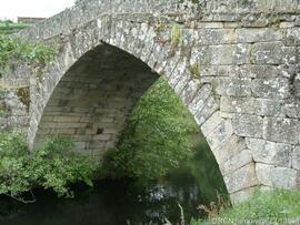 Pormenor do arco apontado - montante