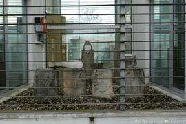 Fragmentos da coluna do cruzeiro original