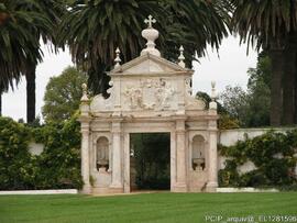 Portal de entrada do horto