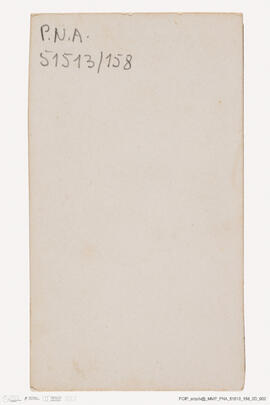 Álbum com retratos de membros das famílias reais