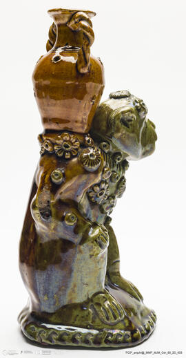 Paliteiro-Castiçal: Macaco