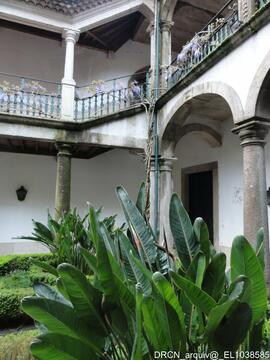 Claustro