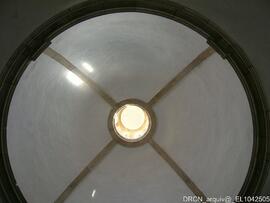 Cúpula e lanternim
