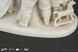 Grupo de três figuras