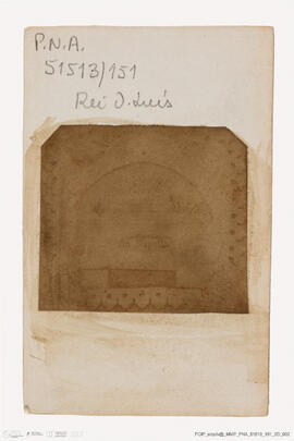 Álbum com retratos de membros das famílias reais