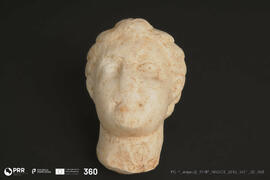 Escultura de cabeça feminina (Doação Bühler-Brockhaus)