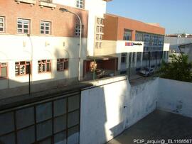 Fotografia: exterior das instalacoes