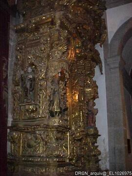 Retábulo do lado do Evangelho