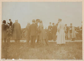 Álbum fotográfico - Passeios no Campo; saltos a cavalo; etc