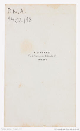 Álbum fotográfico - Álbum de fotografias com retratos de familiares da rainha D. Maria Pia