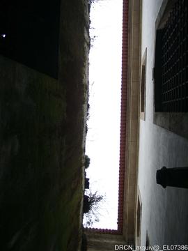 Beiral parede exterior entre sacristia e a capela mor – Fotografia 008