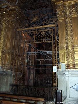 Interior igreja