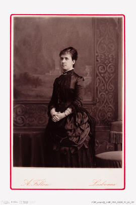 Álbum de fotografias da Kermesse de 1884