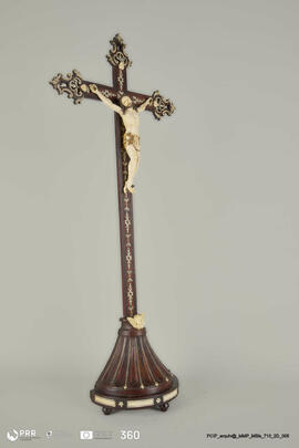 Crucifixo de pousar