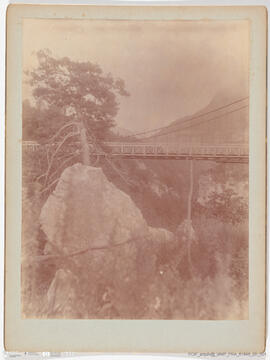 Fotografia - Paisagem - Ponte do Abismo – Aix-Le- Bains – Ponte do Abismo –detalhe do tabuleiro