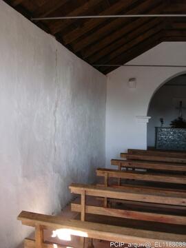 Fotografia: interior e exterior da capela