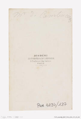 Álbum com retratos de membros das famílias reais europeias