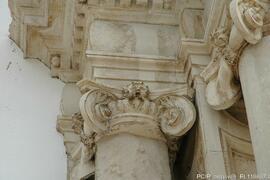 Detalhes de elementos decorativos (interior e exterior)