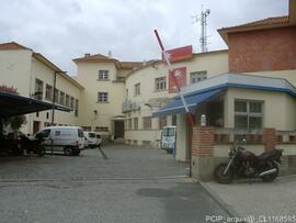 Fotografia: exterior das instalacoes