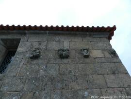 Fotografia exterior: fachadas e area envolvente