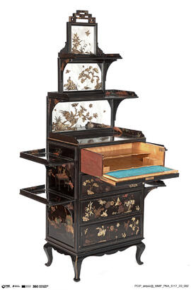 Escrivaninha com Alçado