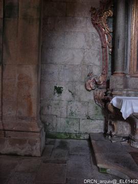 Paramentos interior