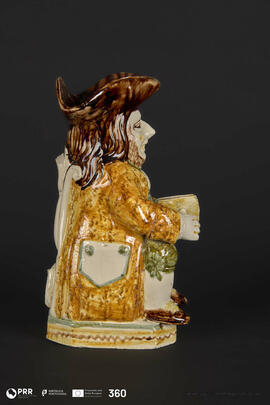 Caneca antropomórfica