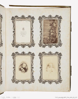 Álbum com retratos de membros das famílias reais europeias