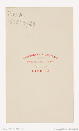 Álbum com retratos de membros das famílias reais