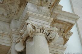 Detalhes de elementos decorativos (interior e exterior)