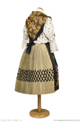 Traje Completo de Festa Feminino