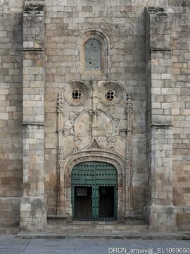 Alçado poente – Portal de entrada
